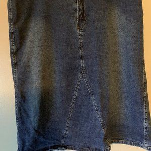 Blue Jean Skirt form fitting.